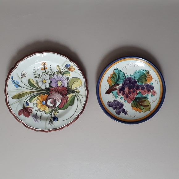 Italy Other - Decorative floral plates